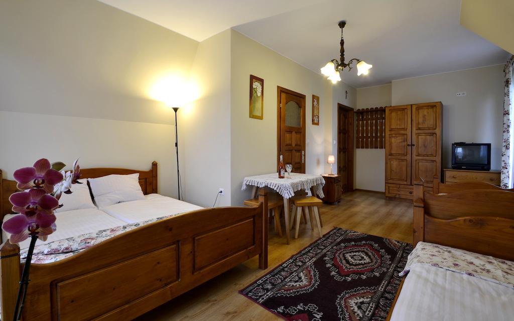 Michalowa Chata Poronin Zimmer foto